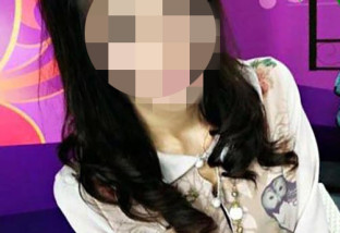 femme asiatique nue a Nantes 